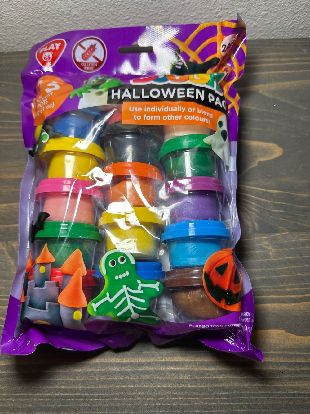 Playgo Halloween Modeling Dough Pack - Assorted Colors